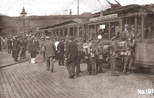 Cologne, Hauptbahnhof with British Soldiers